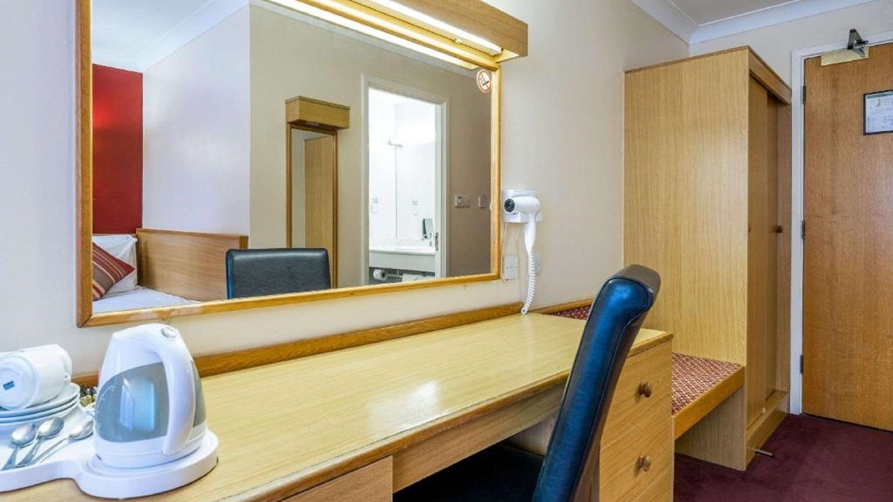 Photo of Bedroom in Ford