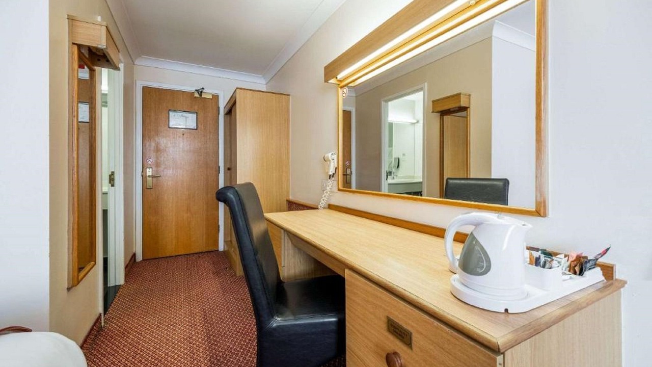 Photo of Bedroom in Ford