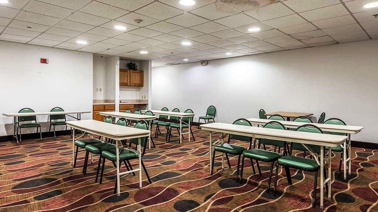 Photo of Others in Pine Bluff