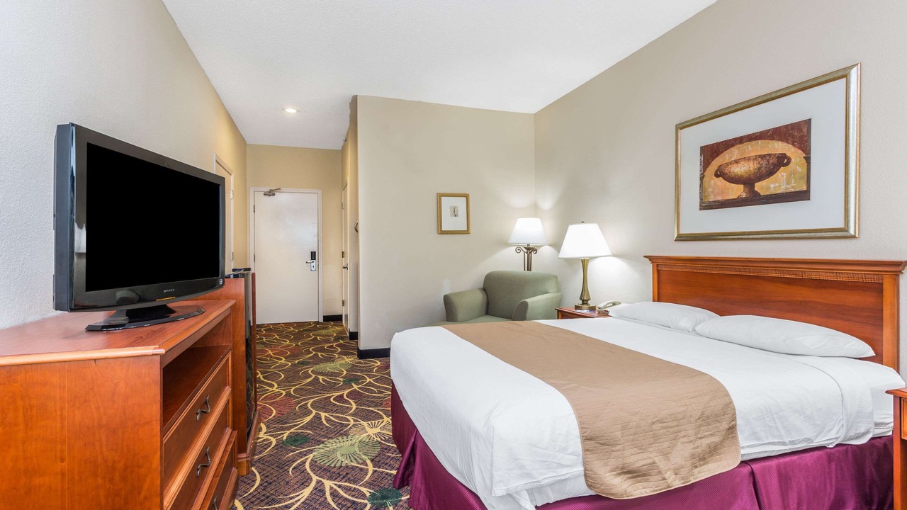 Photo of Bedroom in Cornelia