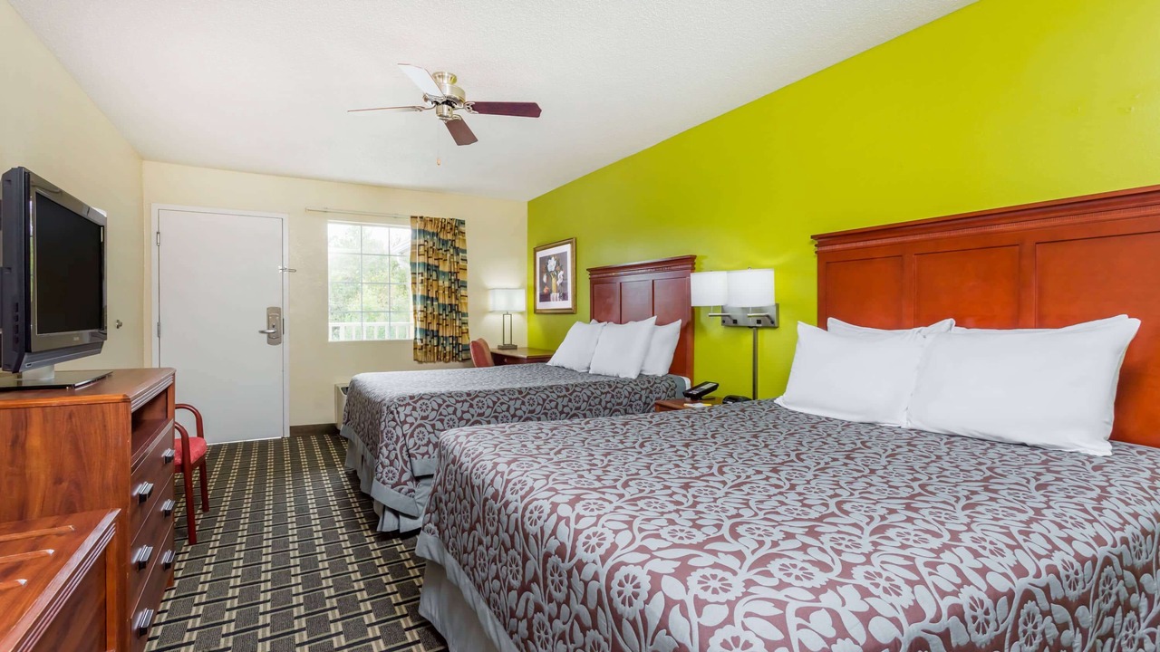 Photo of Bedroom in Trenton