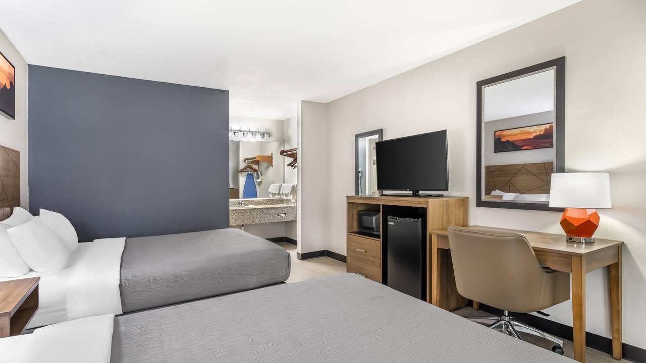 Photo of Bedroom in Andrews