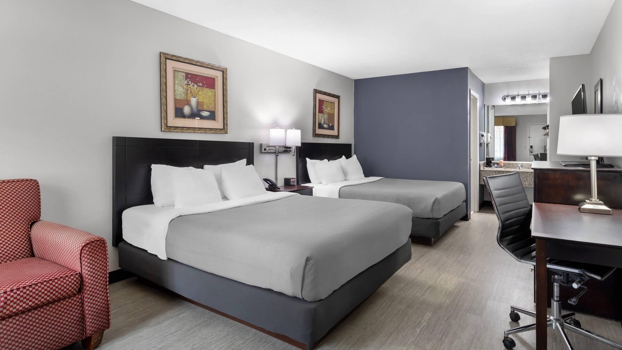 Photo of Bedroom in Andrews
