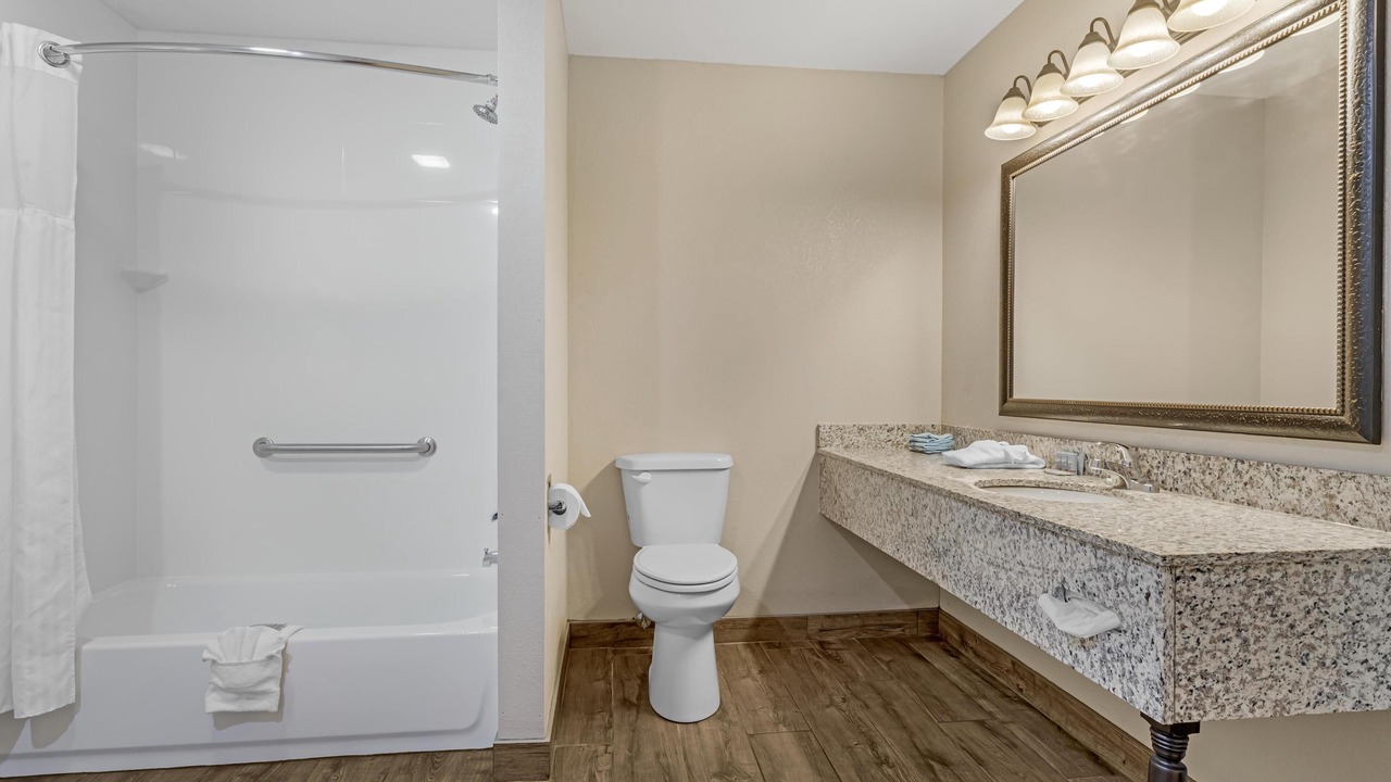 Photo of Bathroom in Grove