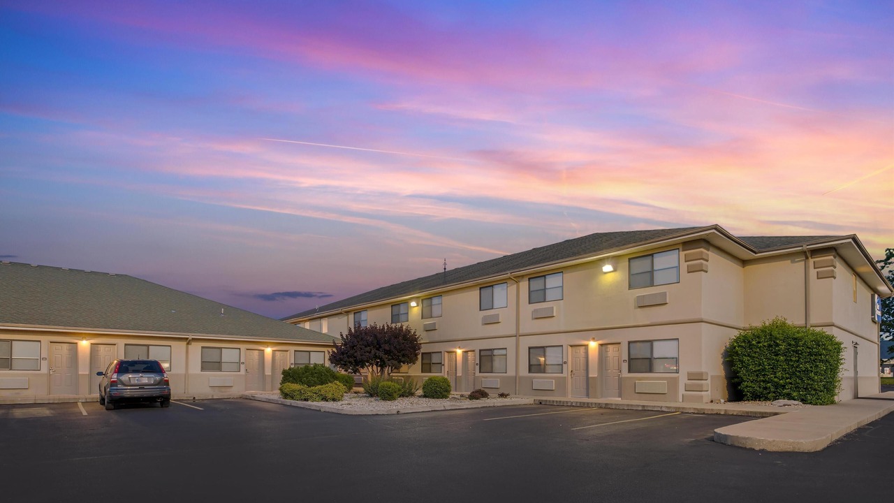 Photo of Outdoor in Grove