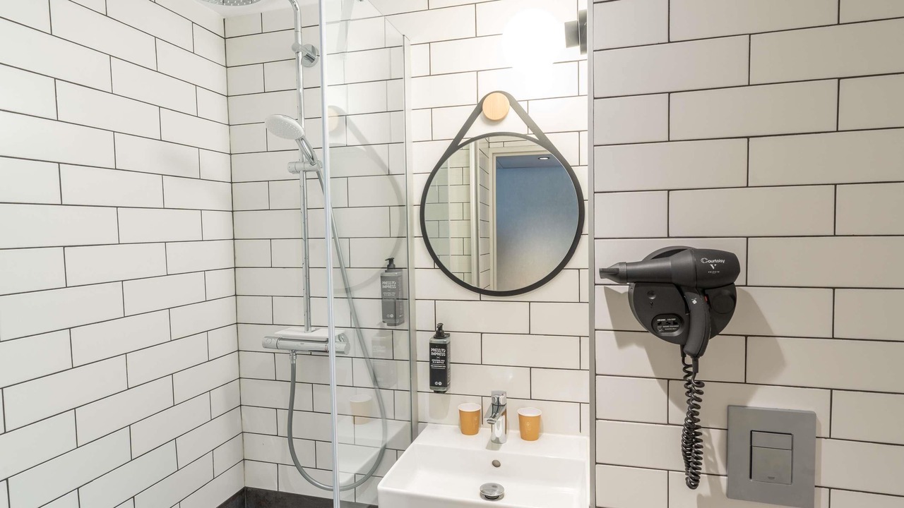 Photo of Bedroom in La Chapelle-Saint-Mesmin