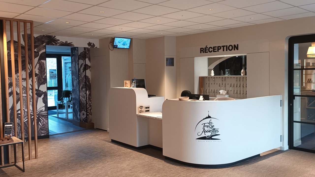 Photo of Others in Le Val-Saint-Pere