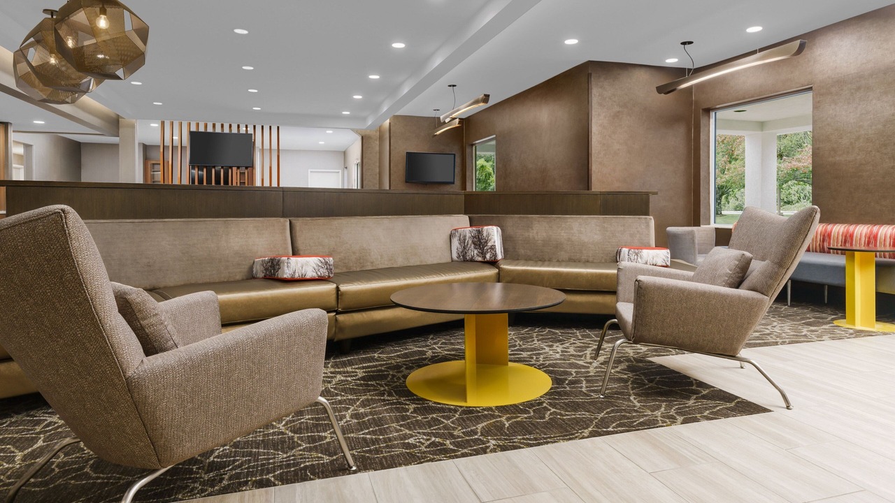 Photo of Livingroom in West Warwick