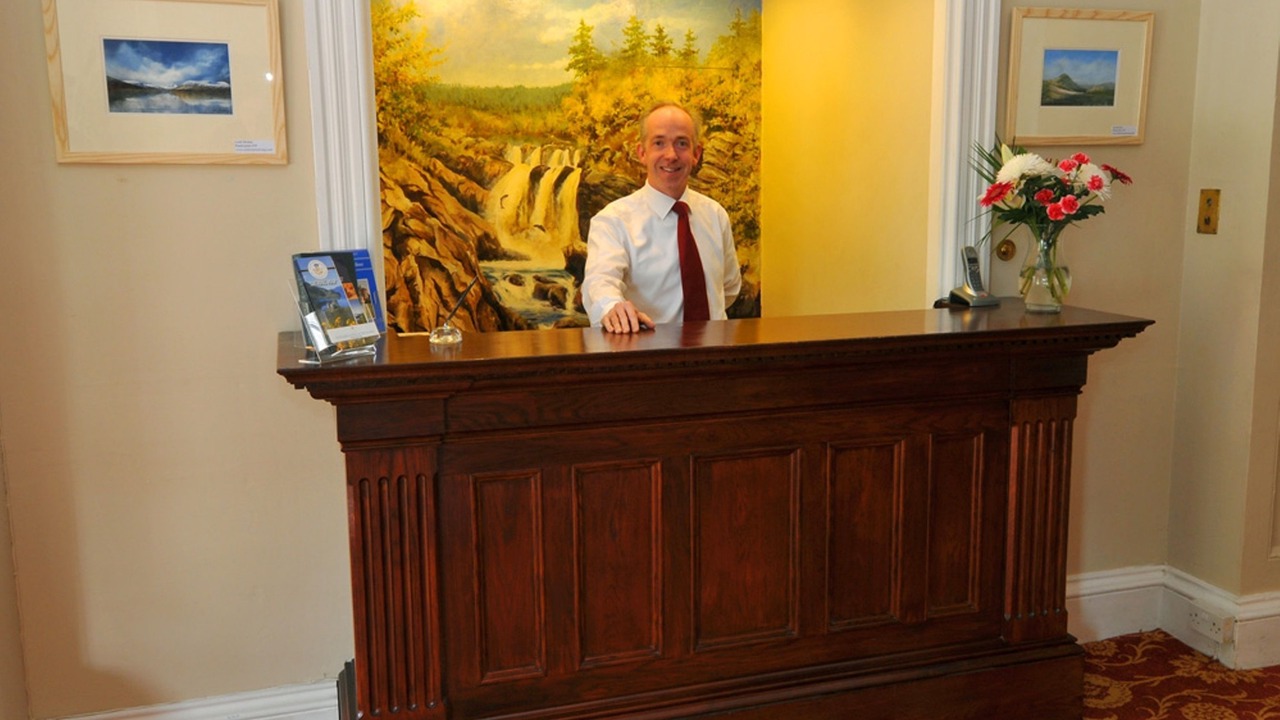 Photo of Others in Contin