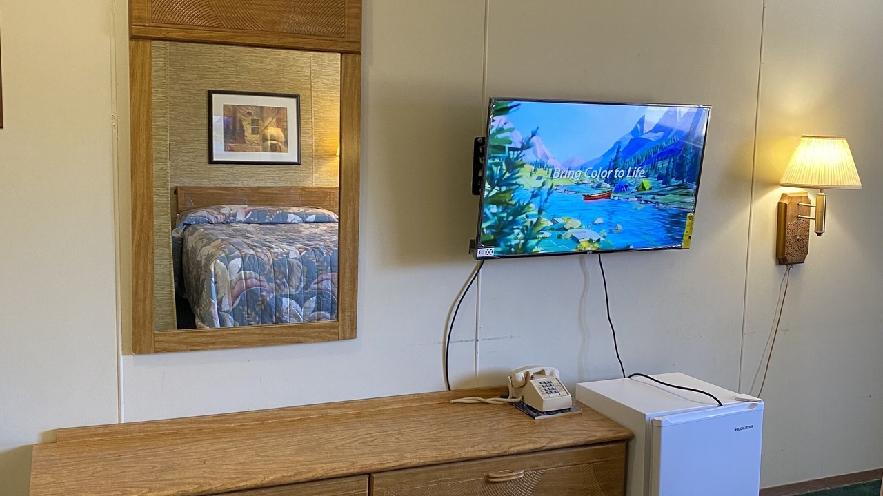 Photo of Livingroom in Algona