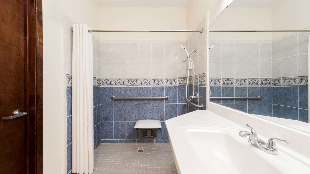 Photo of Bathroom in Weslaco