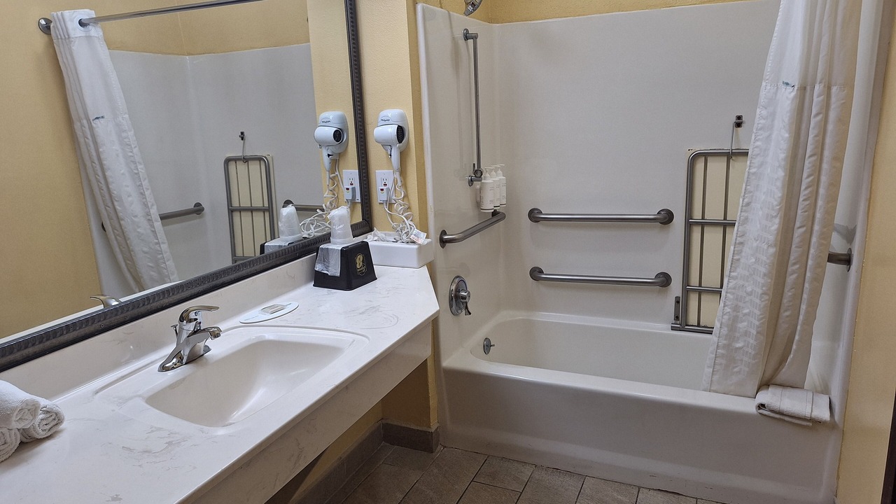 Photo of Bathroom in Weslaco