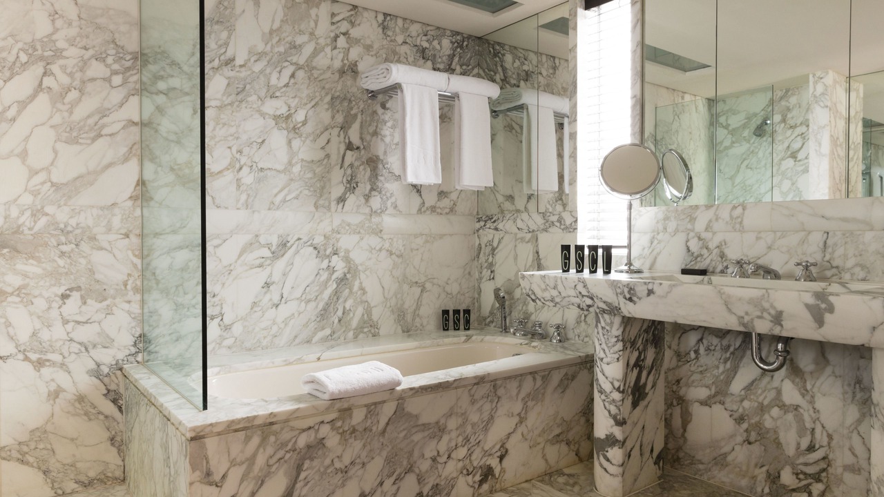 Photo of Bathroom in 16th Arrondissement