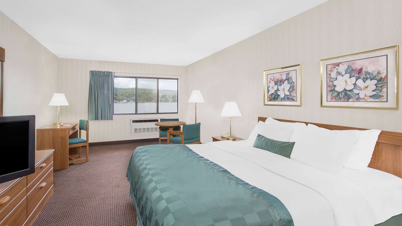 Photo of Bedroom in Hancock