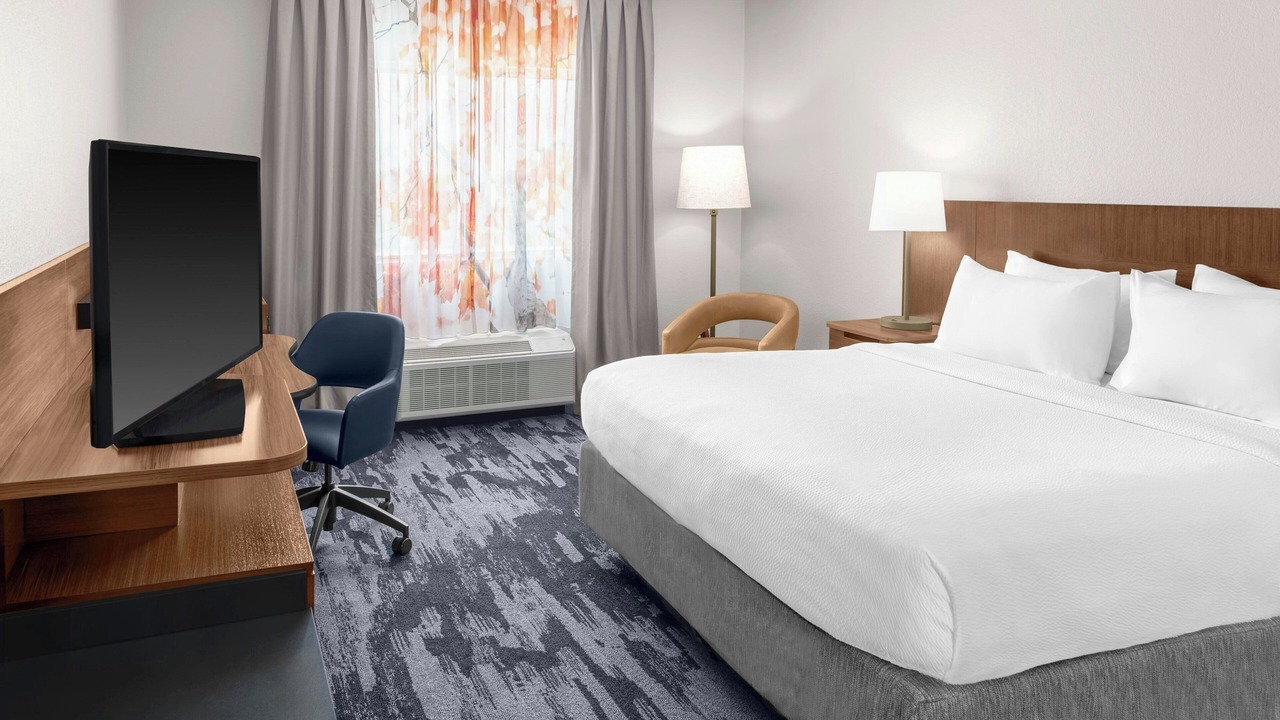 Photo of Bedroom in Owensboro