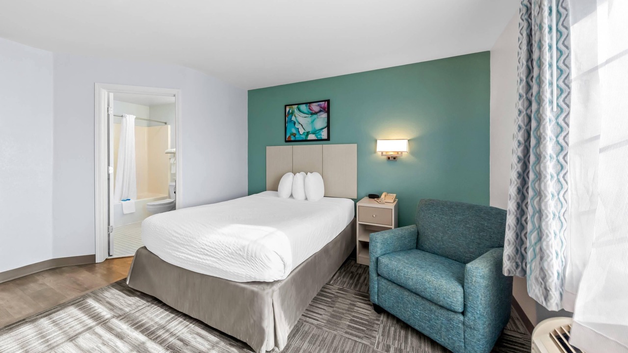 Photo of Bedroom in Blue Ash
