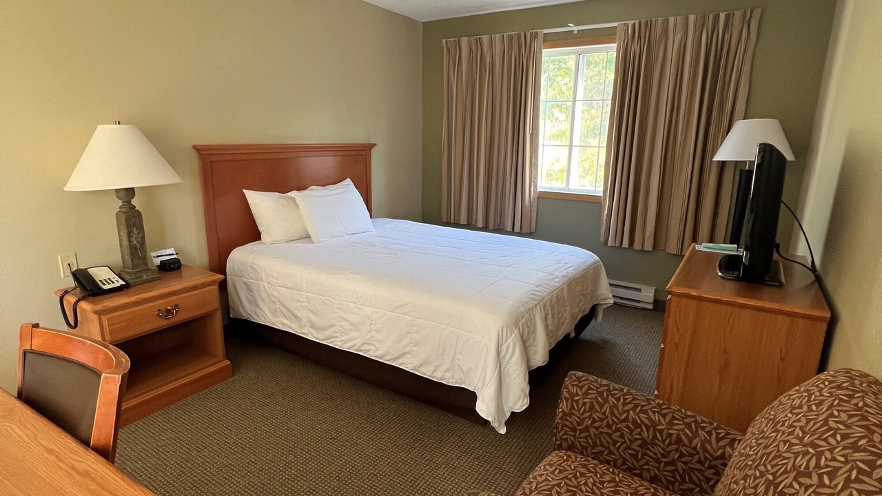 Photo of Bedroom in Walker