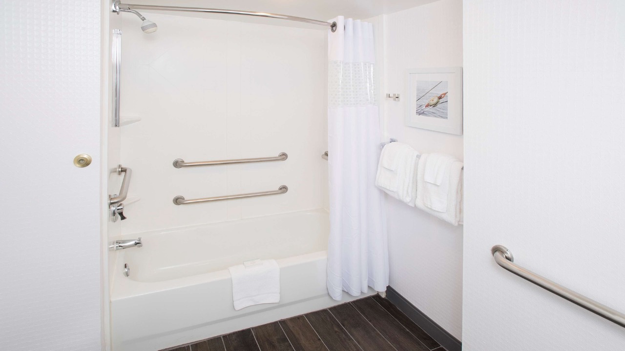 Photo of Bathroom in Parole