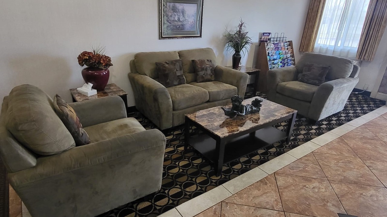 Photo of Others in Outlook