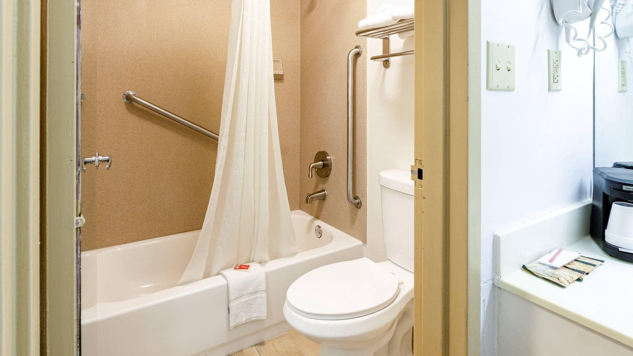 Photo of Bedroom in Marion