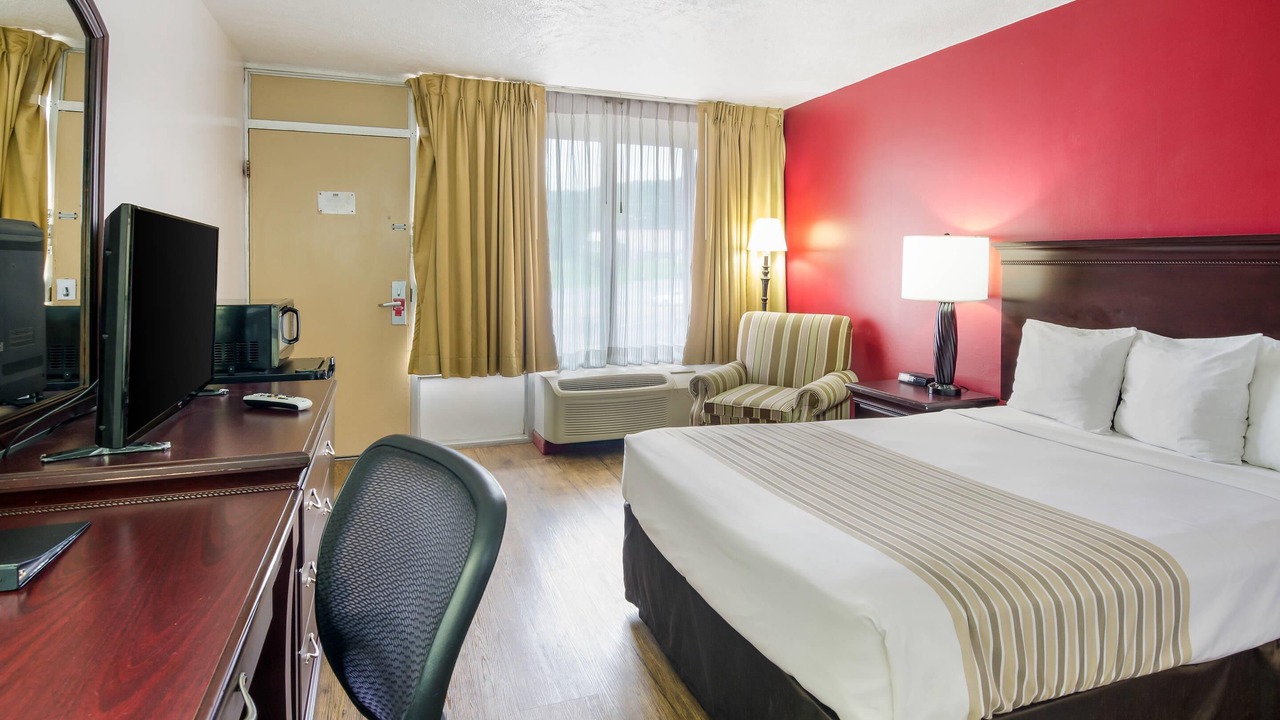 Photo of Bedroom in Marion