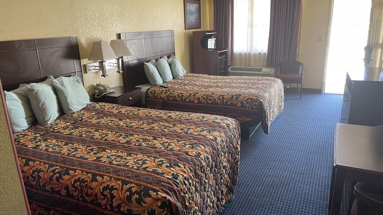 Photo of Bedroom in Gun Barrel City