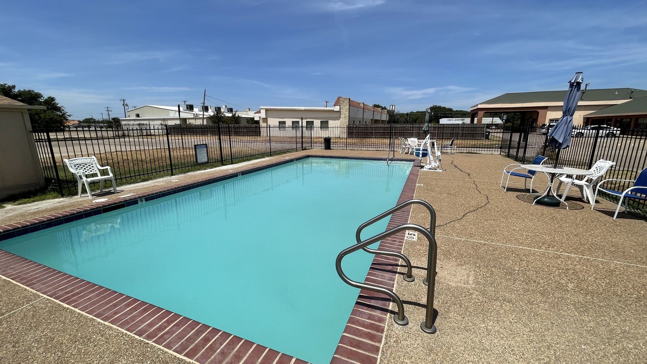 Photo of Outdoor in Gun Barrel City