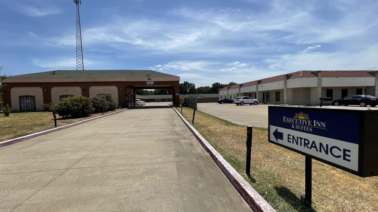 Photo of Outdoor in Gun Barrel City