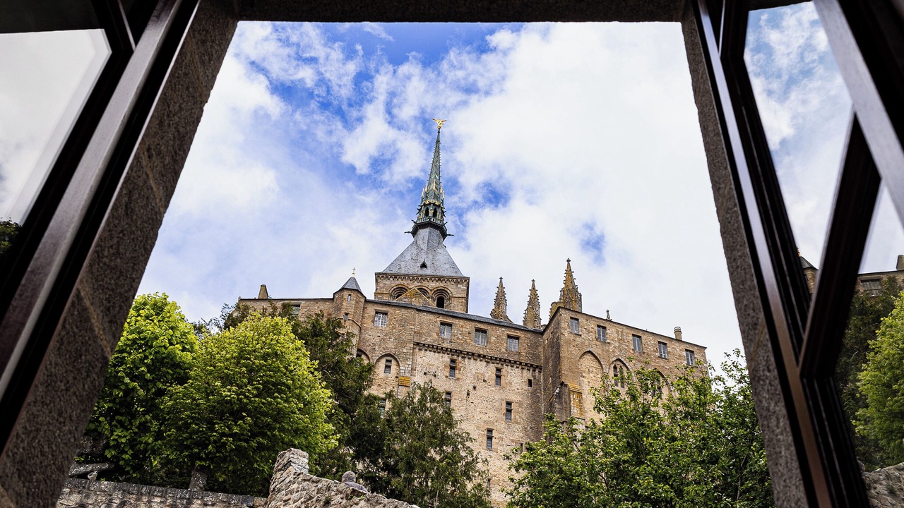 Photo of Bedroom in Le Mont-Saint-Michel