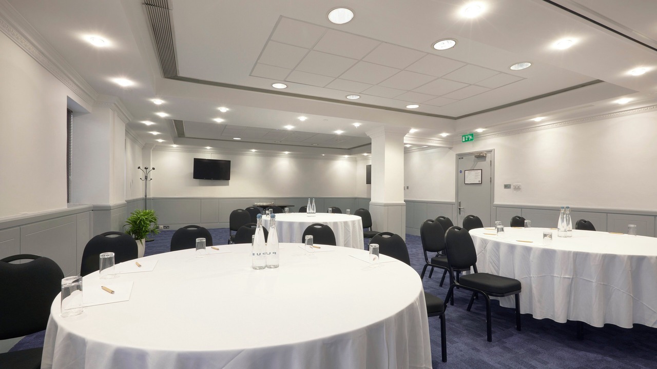 Photo of Others in Parsons Green and Walham