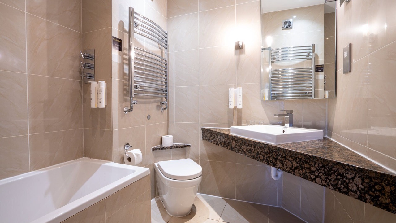 Photo of Others in Kerridge