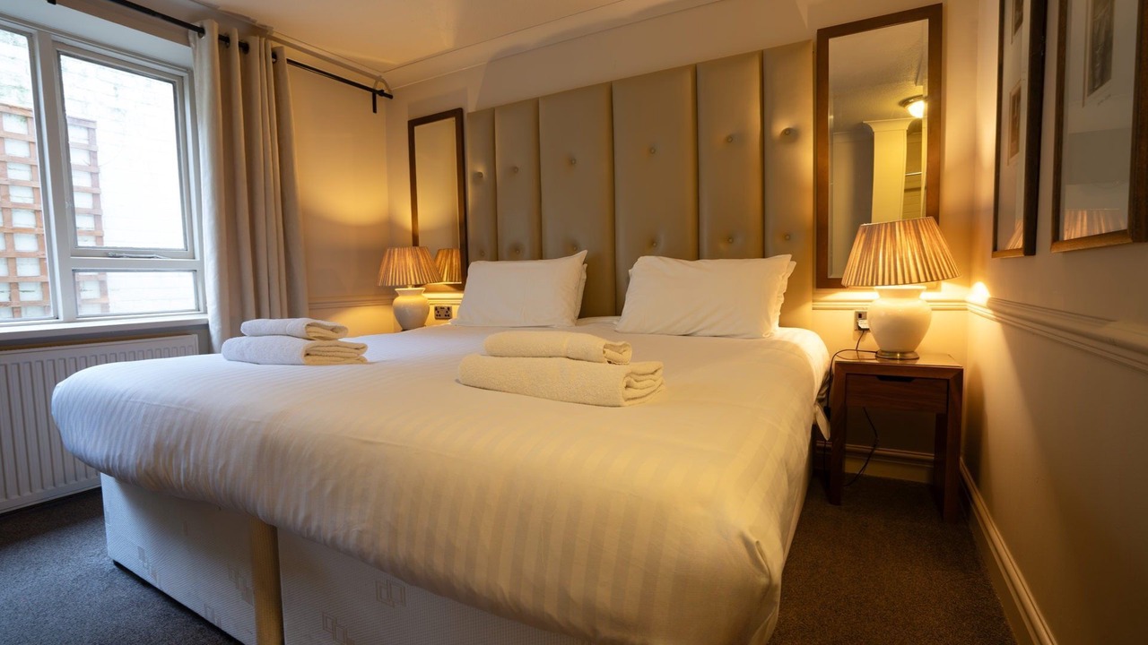 Photo of Bedroom in Kerridge