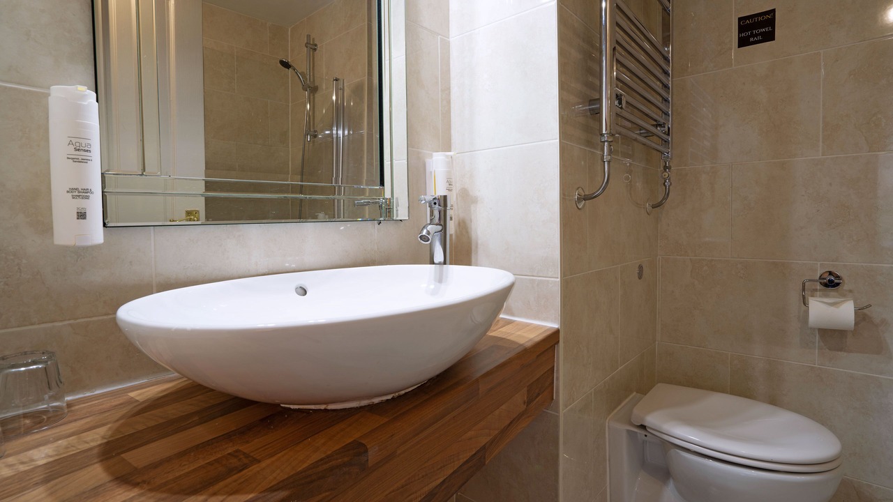 Photo of Bathroom in Kerridge