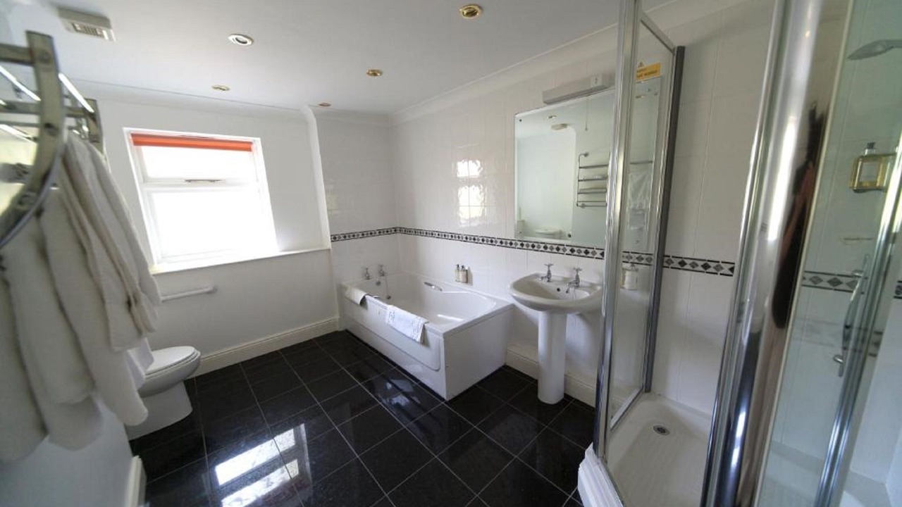 Photo of Others in Ilam