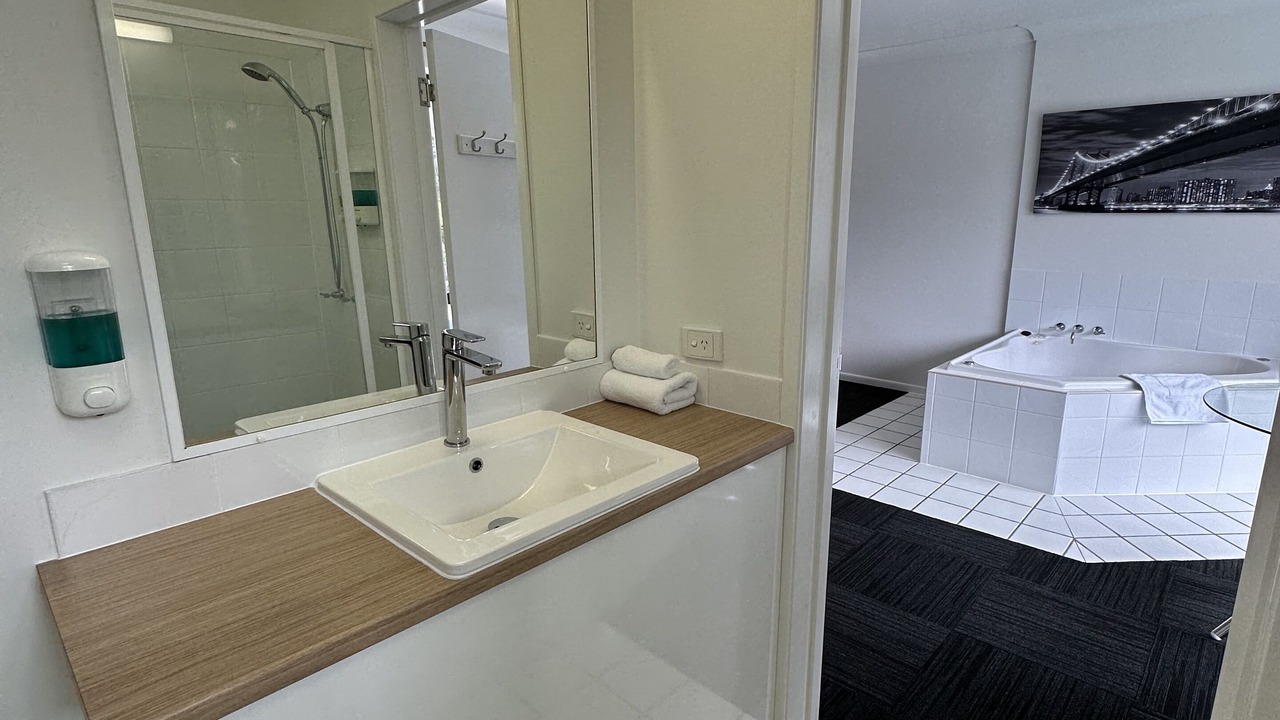 Photo of Bathroom in Slacks Creek