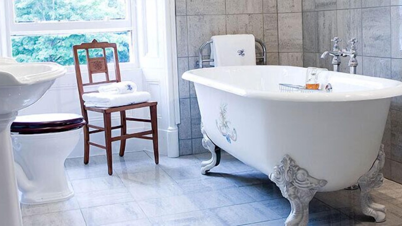 Photo of Bathroom in Achnasheen