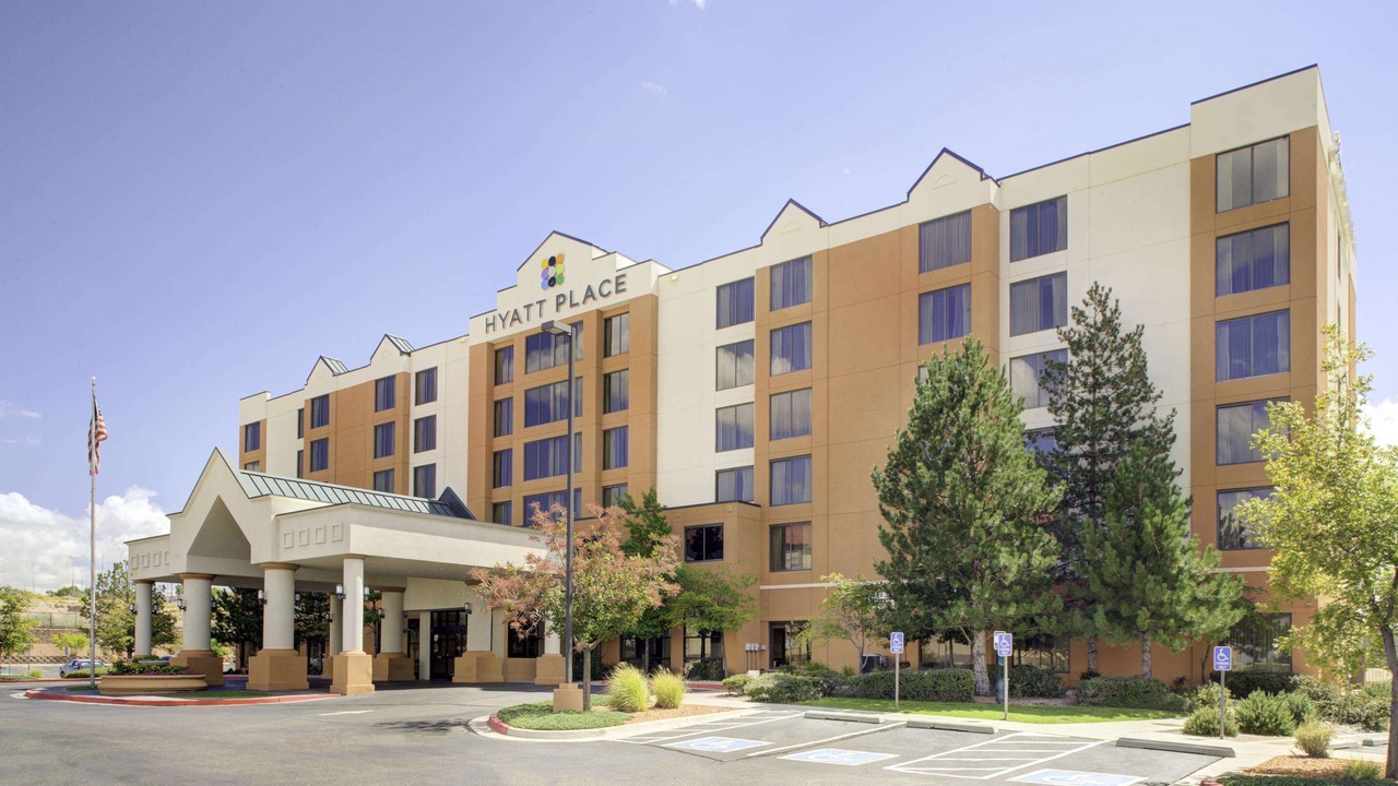 Photo of Outdoor in Uptown