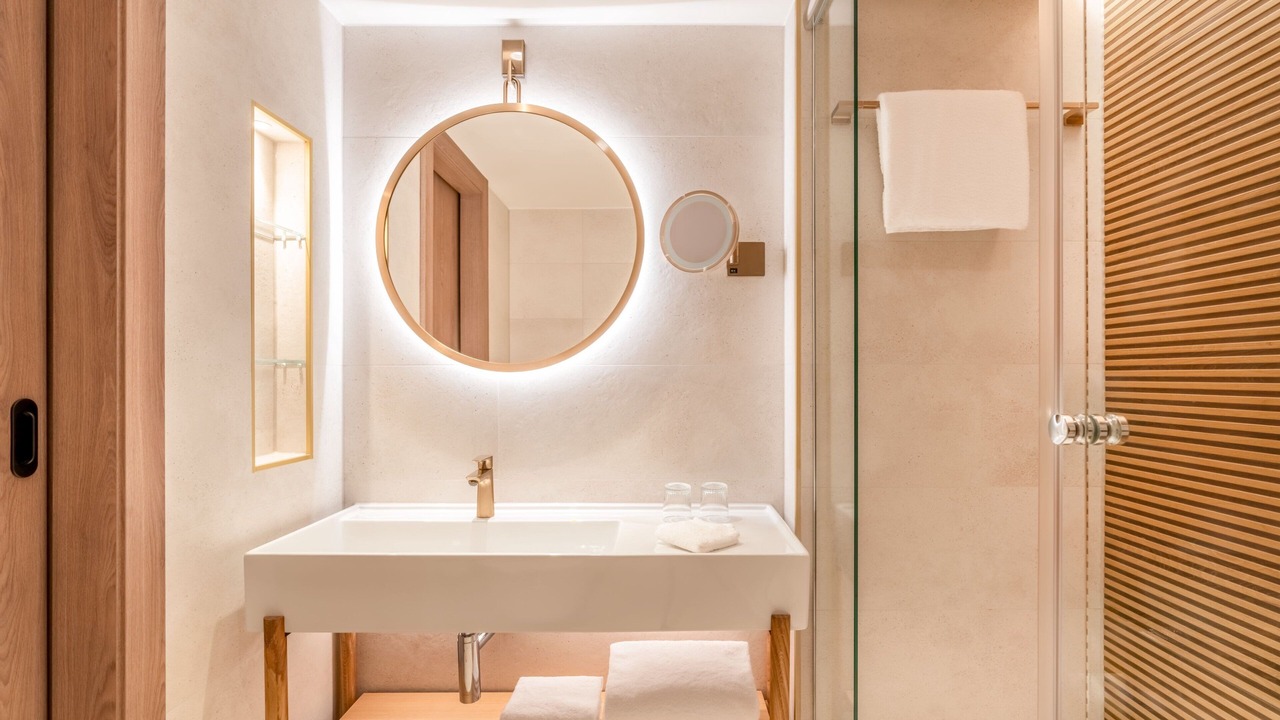 Photo of Bathroom in Center