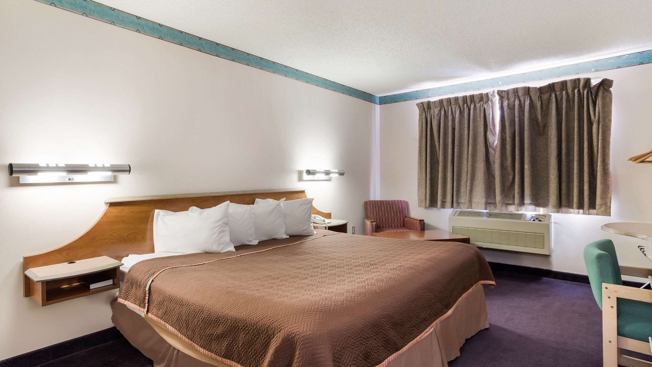 Photo of Bedroom in Allison