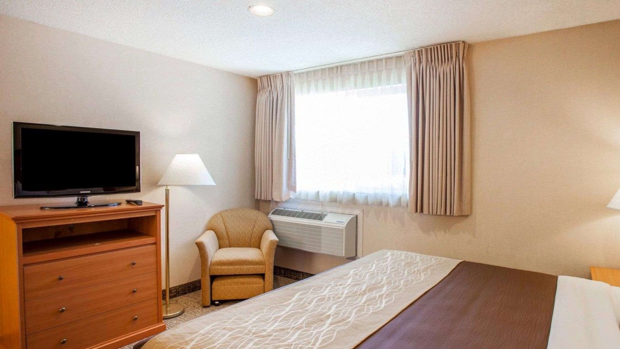 Photo of Bedroom in Totem Lake