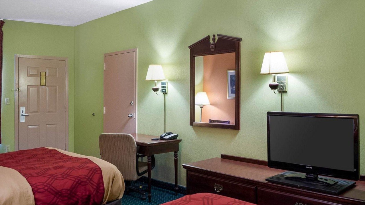 Photo of Bedroom in Canton