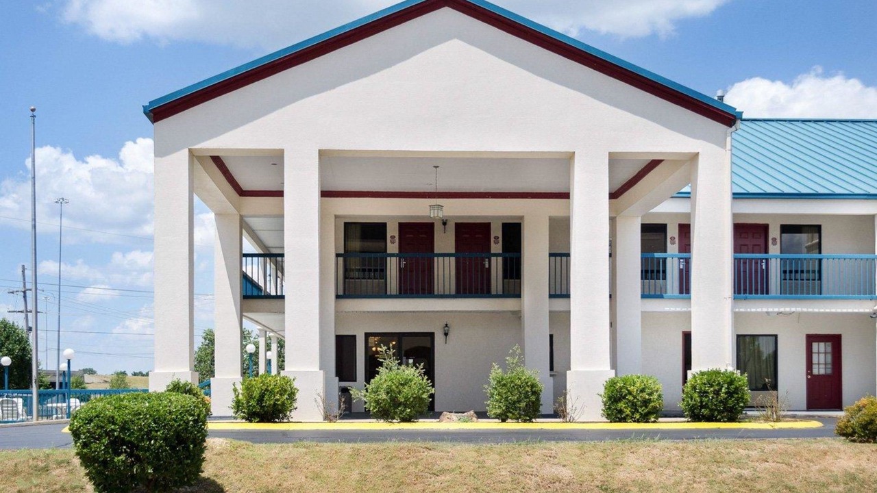 Photo of Buildings in Canton