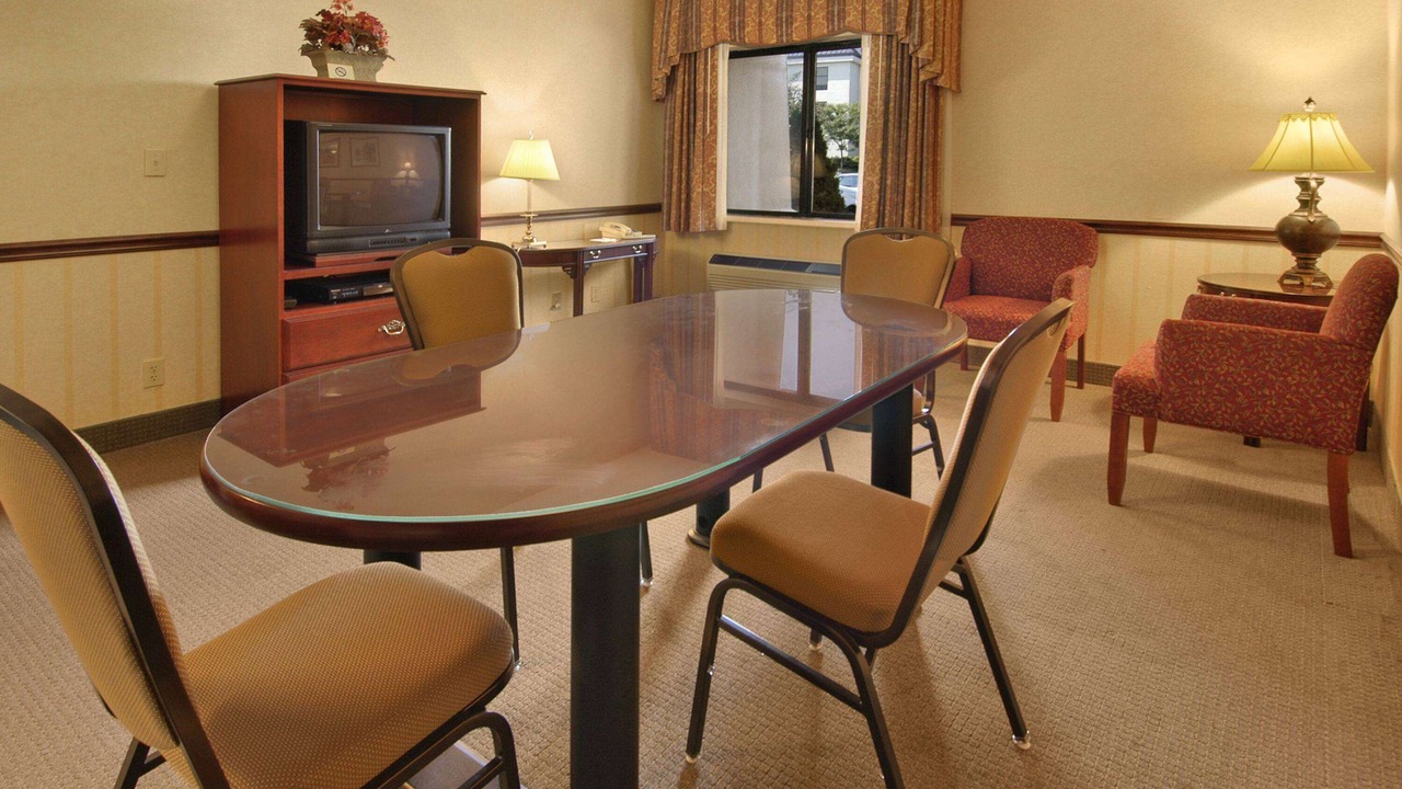 Photo of Others in Corydon