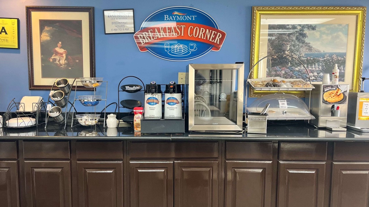 Photo of Others in Corydon