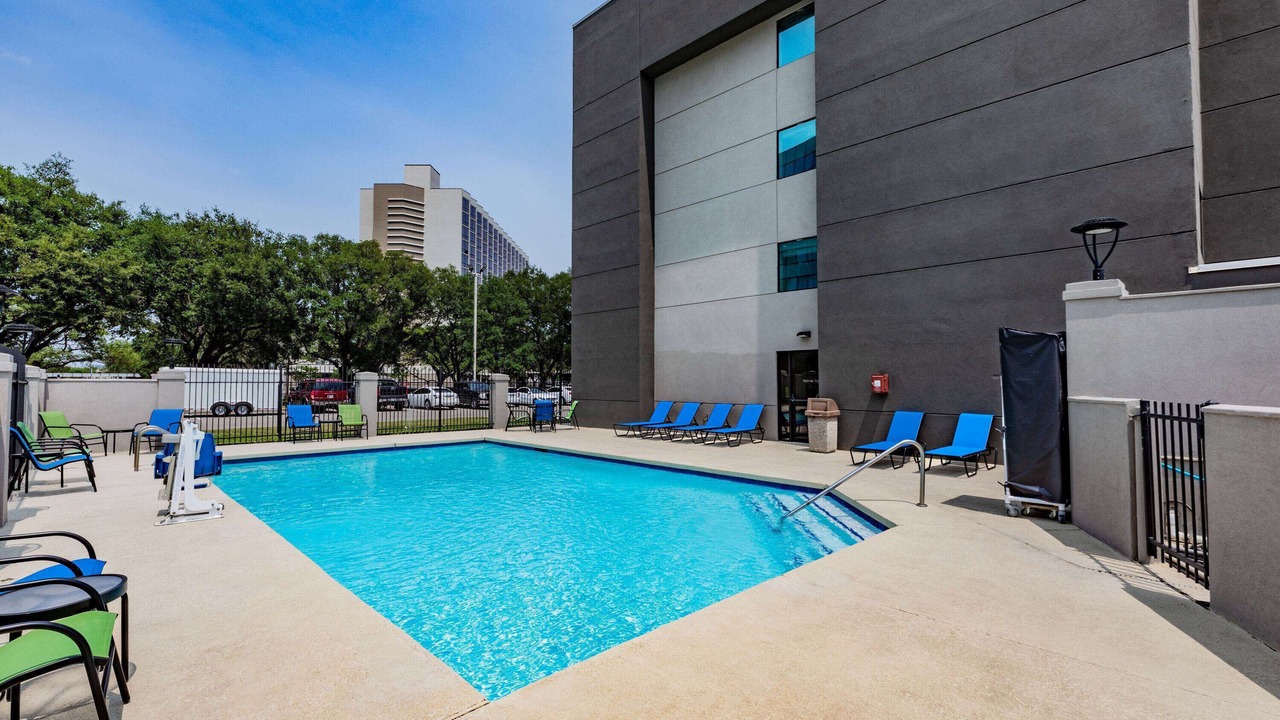 Photo of Outdoor in Sharpstown