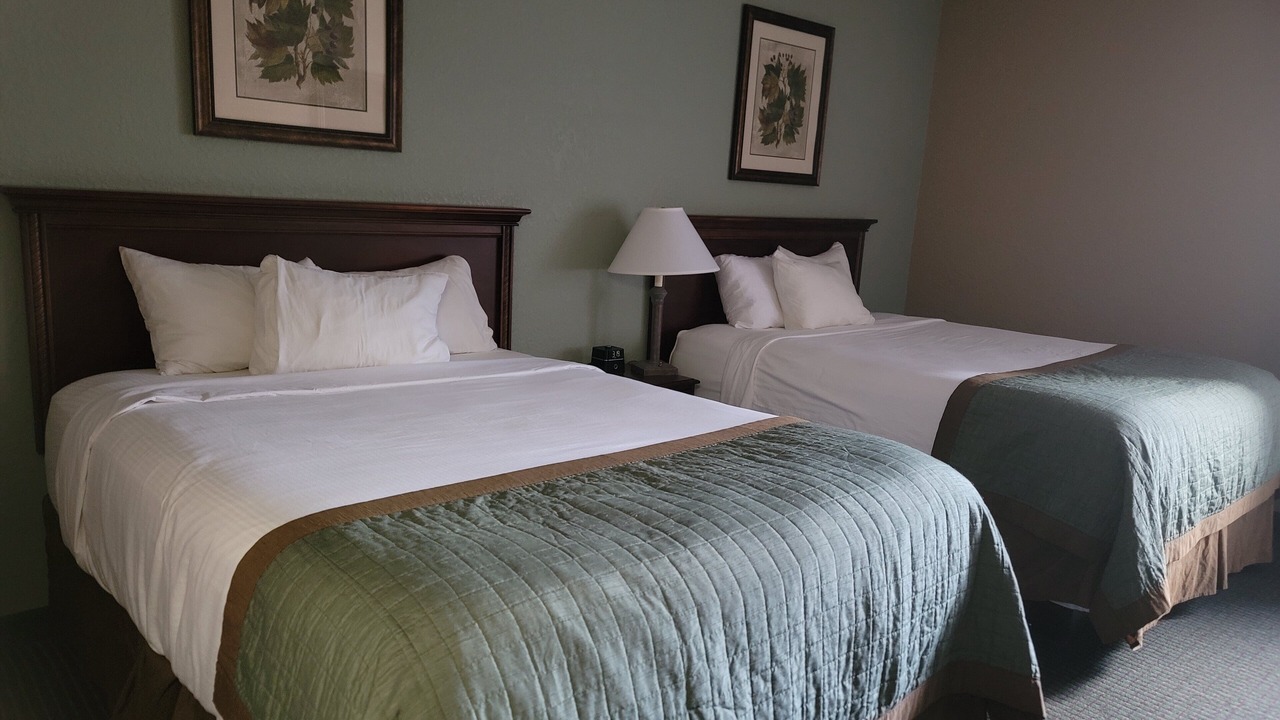 Photo of Bedroom in Cherokee