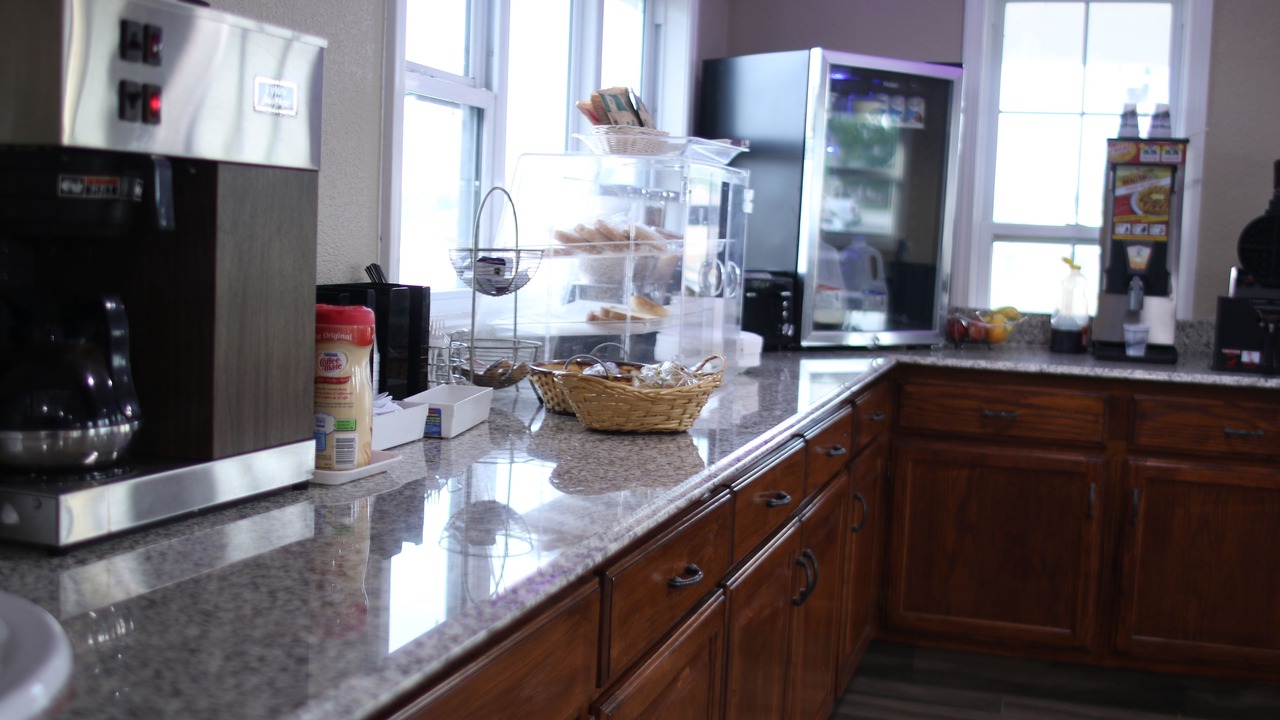 Photo of Others in Clinton