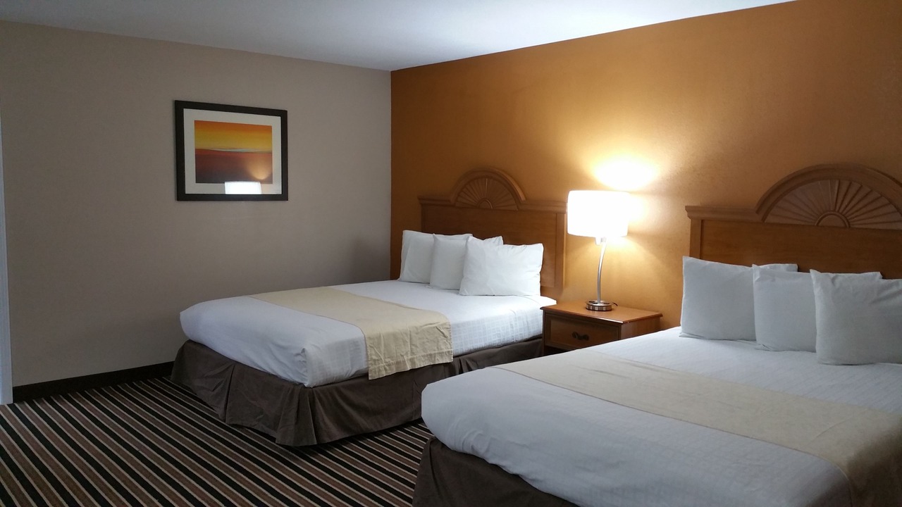 Photo of Others in Clinton