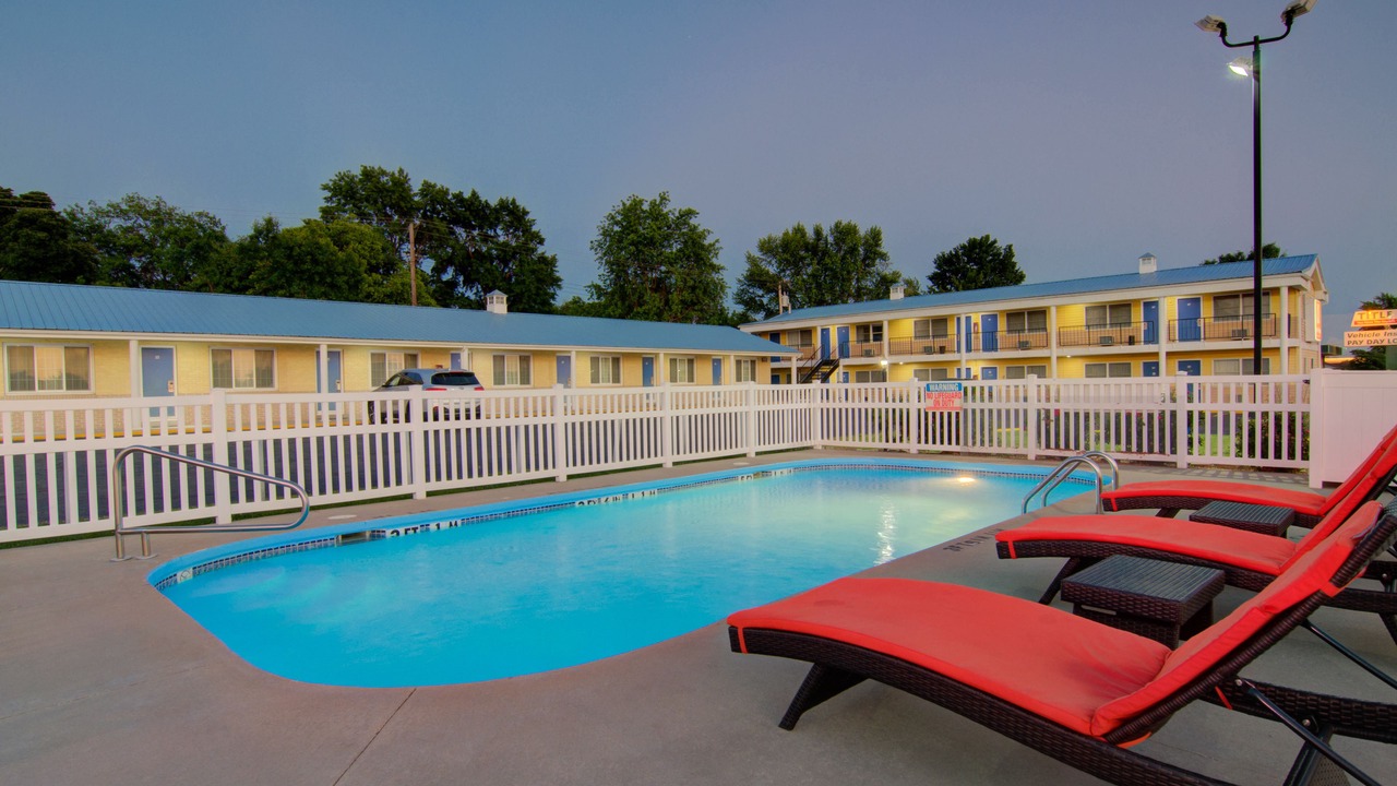 Photo of Outdoor in Clinton