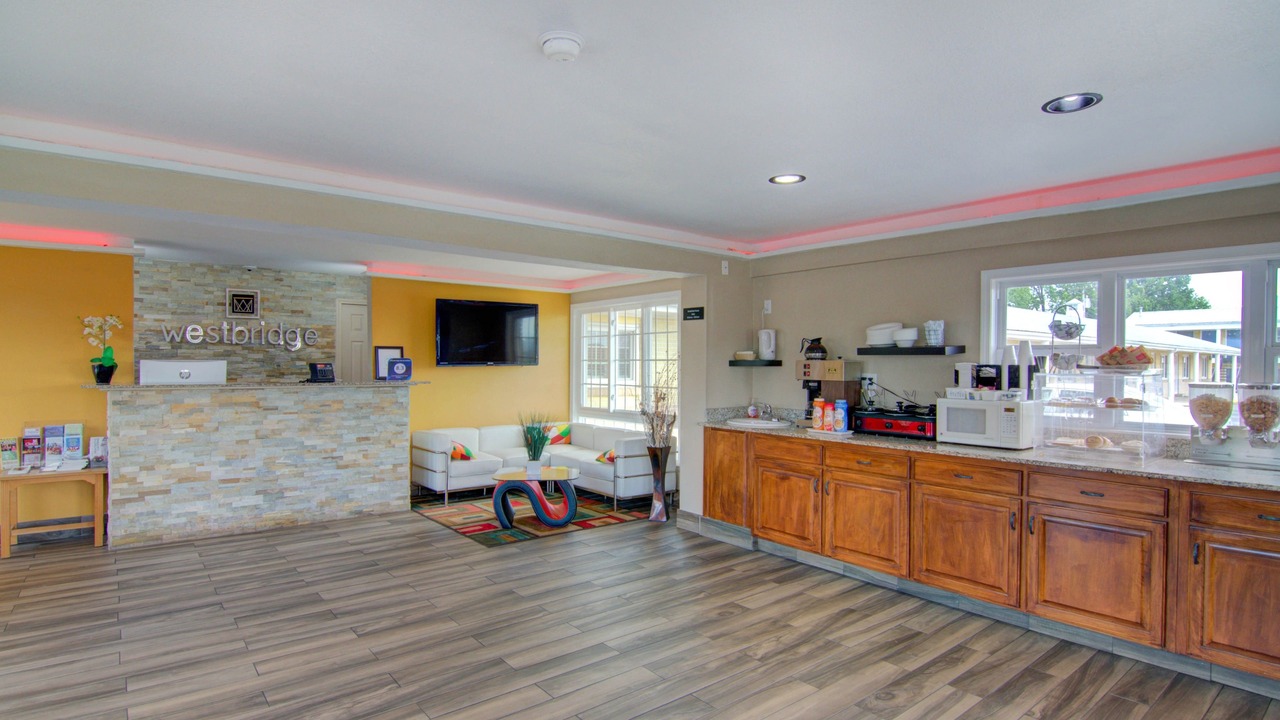 Photo of Others in Clinton